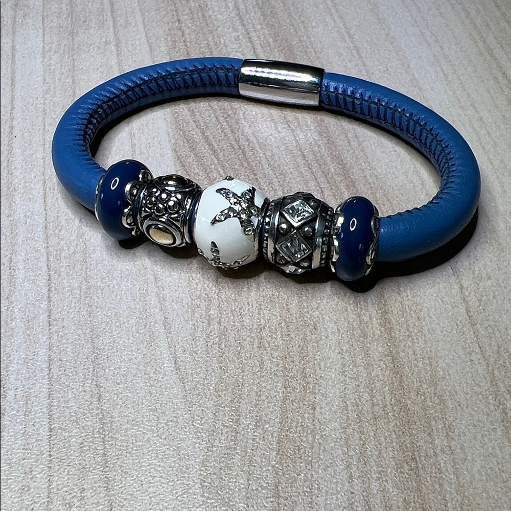 Brighton blue Woodstock bracelet with beads.